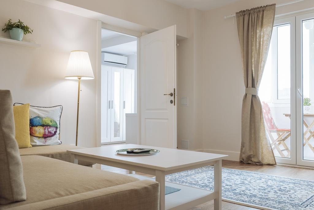 River View - Old City Apartment Bucharest Luaran gambar